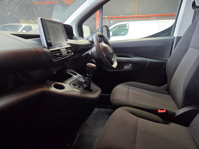Peugeot Partner 1.5 BlueHDi 1000 Professional Premium + Standard Panel Van 5dr Diesel Manual SWB Euro 6 (s/s) (100 bhp)