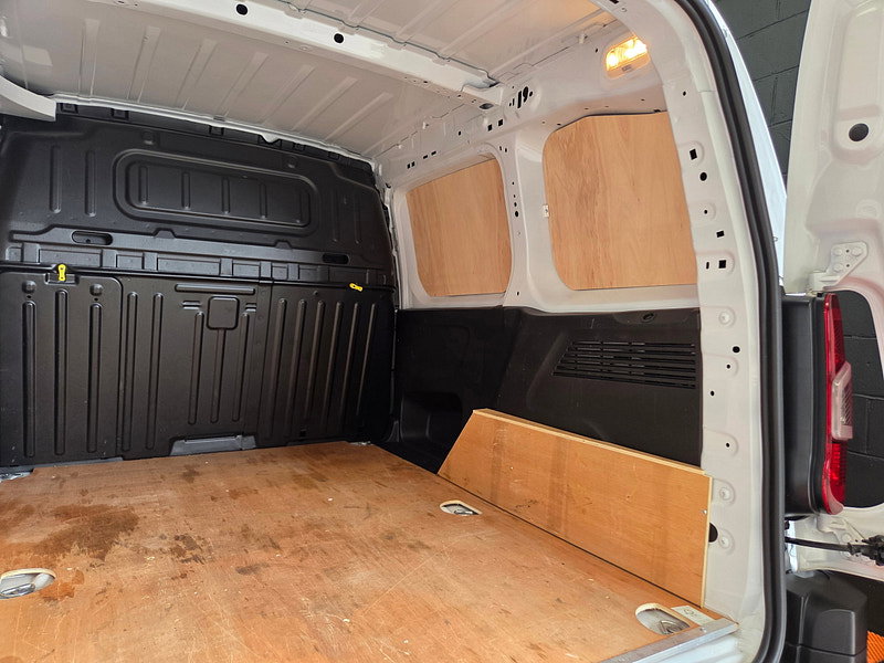 Peugeot Partner 1.5 BlueHDi 1000 Professional Premium + Standard Panel Van 5dr Diesel Manual SWB Euro 6 (s/s) (100 bhp)