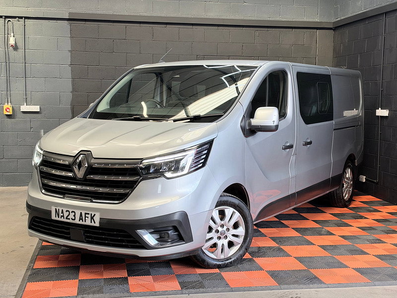 Renault Trafic 2.0 dCi Blue LL30 Sport Crew Van Double Cab 6dr Diesel Manual L2 H1 Euro 6 (s/s) (150 ps)