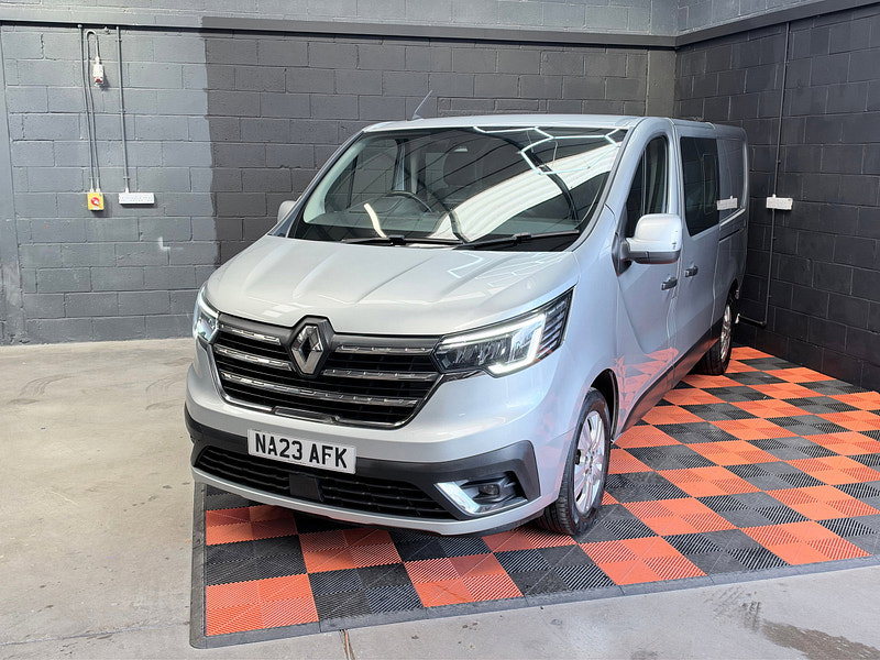 Renault Trafic 2.0 dCi Blue LL30 Sport Crew Van Double Cab 6dr Diesel Manual L2 H1 Euro 6 (s/s) (150 ps)