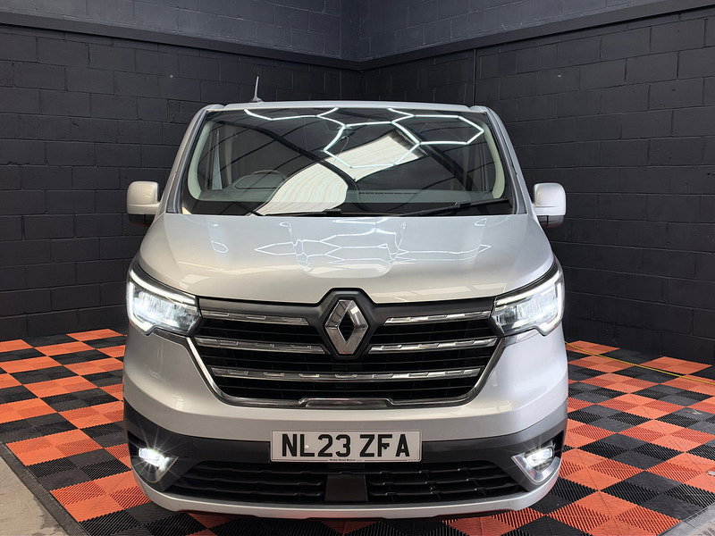 Renault Trafic 2.0 dCi Blue LL30 Sport Crew Van Double Cab 6dr Diesel Manual L2 H1 Euro 6 (s/s) (150 ps)