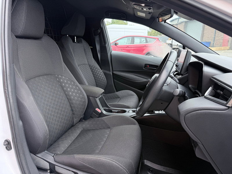 Toyota Corolla 1.8 VVT-h Car Derived Van 5dr Petrol Hybrid CVT Euro 6 (s/s) (140 ps)