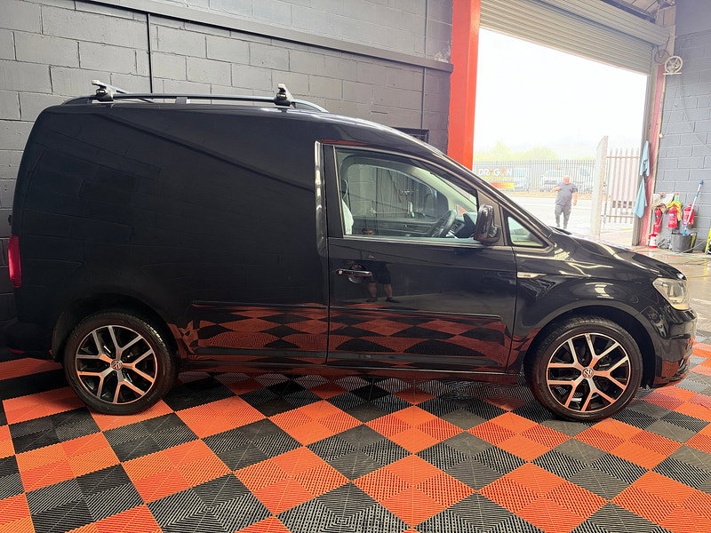 Volkswagen Caddy 2.0 TDI C20 BlueMotion Tech Black Edition Panel Van 5dr Diesel Manual SWB Euro 6 (s/s) (102 ps)