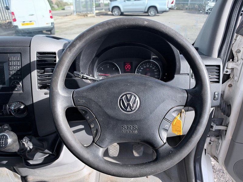 Volkswagen Crafter 2.0 TDI BlueMotion Tech CR35 Panel Van 5dr Diesel Manual L2 H3 (210 g/km, 108 bhp)