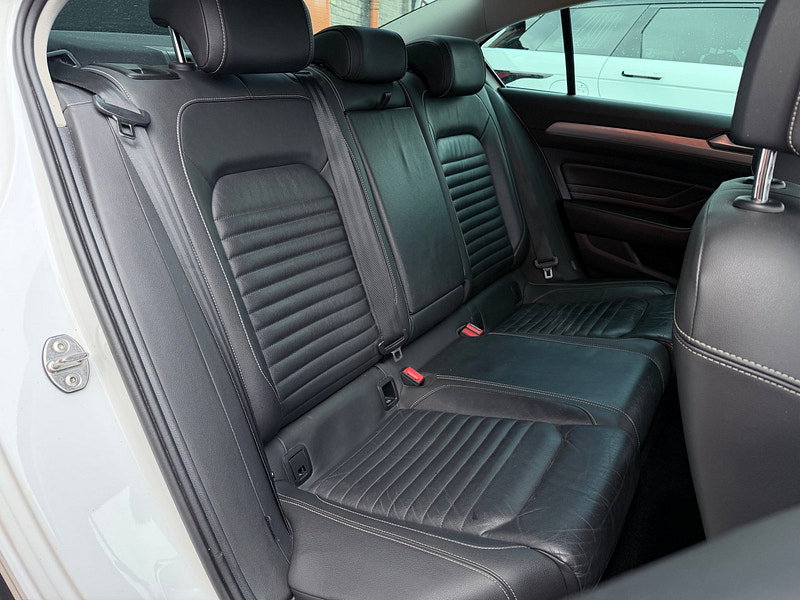 Volkswagen Passat 2.0 TDI EVO SEL Saloon 4dr Diesel Manual Euro 6 (s/s) (150 ps)