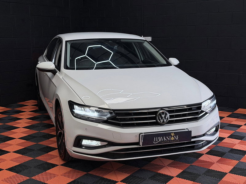 Volkswagen Passat 2.0 TDI EVO SEL Saloon 4dr Diesel Manual Euro 6 (s/s) (150 ps)