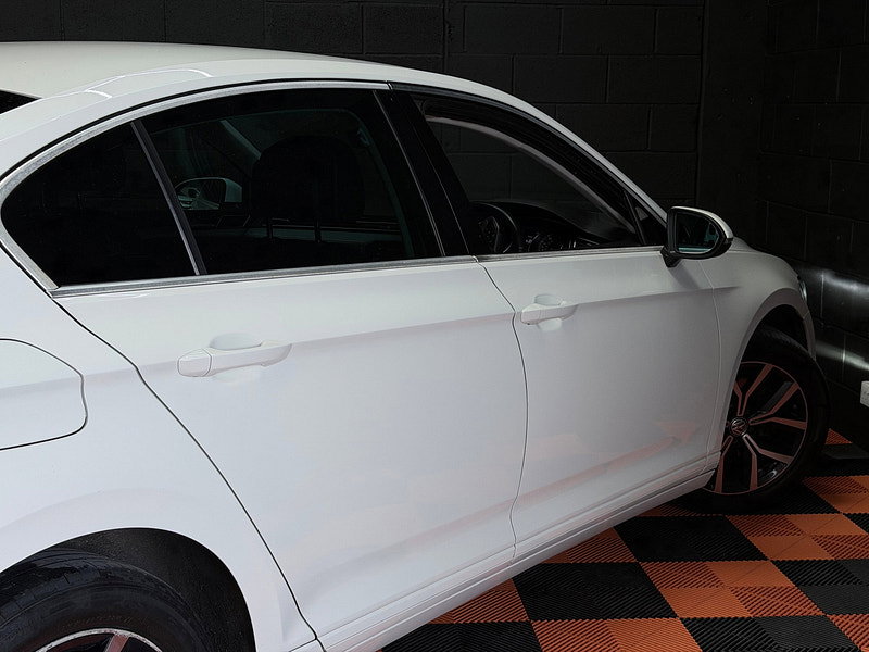 Volkswagen Passat 2.0 TDI EVO SEL Saloon 4dr Diesel Manual Euro 6 (s/s) (150 ps)