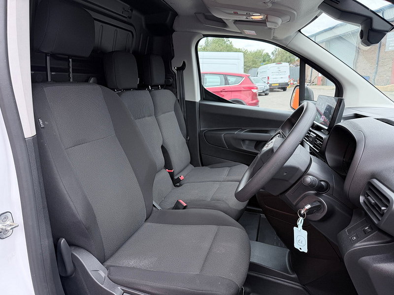 Vauxhall Combo 1.5 Turbo D 2300 Prime XL Panel Van 6dr Diesel Manual LWB Euro 6 (s/s) (100 ps)