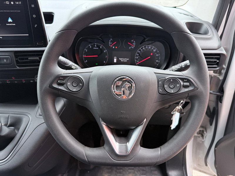 Vauxhall Combo 1.5 Turbo D 2300 Pro Panel Van 5dr Diesel Manual L1 H1 Euro 6 (s/s) (100 ps)