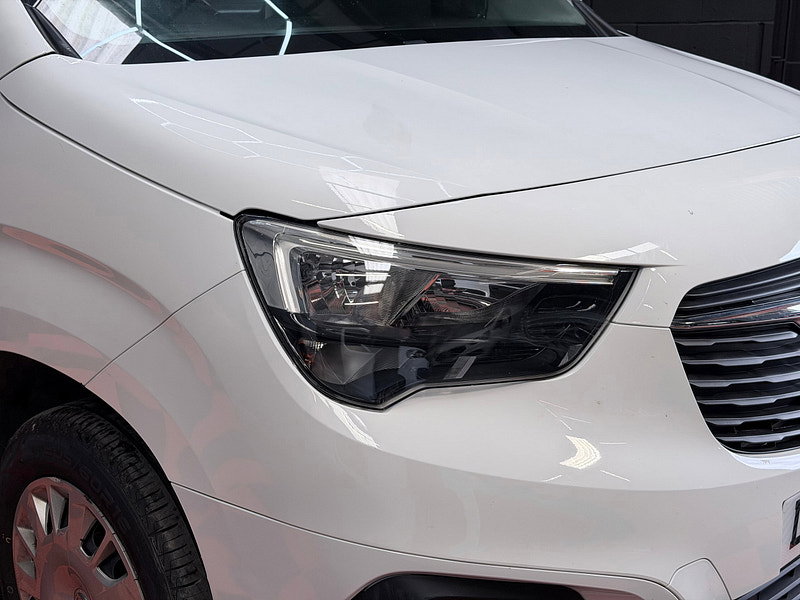 Vauxhall Combo 1.5 Turbo D 2300 Pro Panel Van 5dr Diesel Manual L1 H1 Euro 6 (s/s) (100 ps)