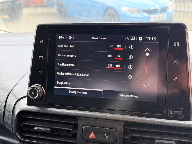 Vauxhall Combo 1.5 Turbo D 2300 Pro Panel Van 5dr Diesel Manual L1 H1 Euro 6 (s/s) (100 ps)