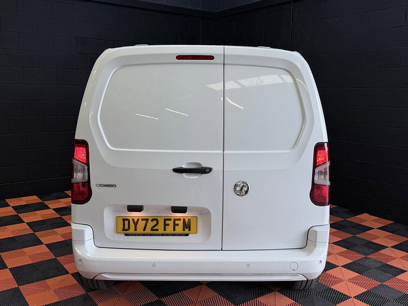 Vauxhall Combo 1.5 Turbo D 2300 Sportive Panel Van 5dr Diesel Manual L1 H1 Euro 6 (100 ps)