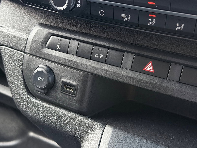 Vauxhall Vivaro 1.5 Turbo D 2900 Pro Panel Van 6dr Diesel Manual L2 H1 Euro 6 (s/s) (100 ps)