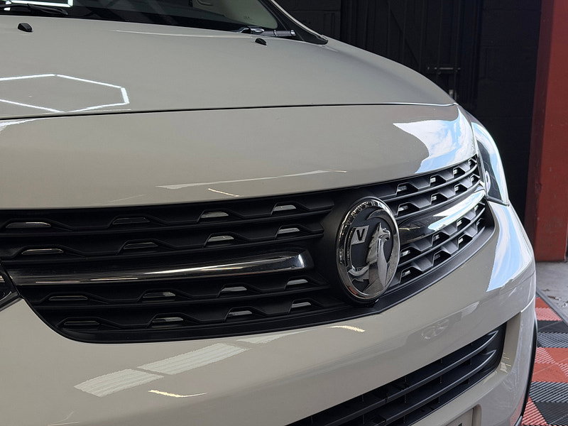 Vauxhall Vivaro 1.5 Turbo D 2900 Pro Panel Van 6dr Diesel Manual L2 H1 Euro 6 (s/s) (100 ps)