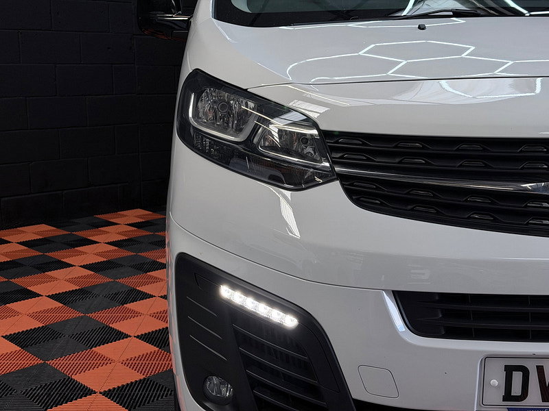 Vauxhall Vivaro 1.5 Turbo D 2900 Pro Panel Van 6dr Diesel Manual L2 H1 Euro 6 (s/s) (100 ps)