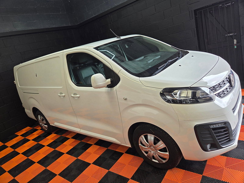 Vauxhall Vivaro 1.5 Turbo D 2900 Sportive Panel Van 5dr Diesel Manual L2 H1 Euro 6 (s/s) (100 ps)