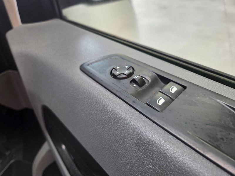 Vauxhall Vivaro 1.5 Turbo D 2900 Sportive Panel Van 5dr Diesel Manual L2 H1 Euro 6 (s/s) (100 ps)