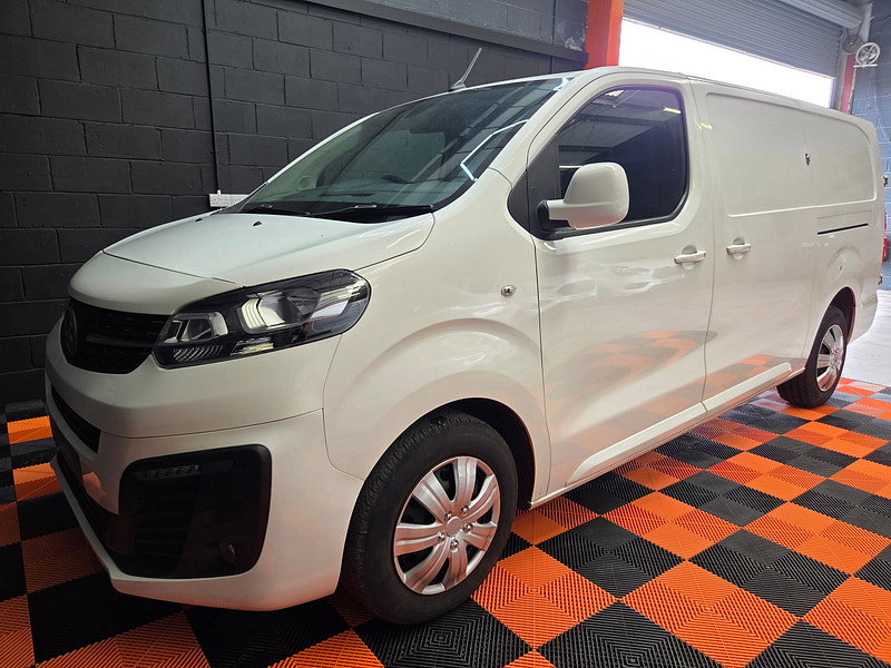 Vauxhall Vivaro 1.5 Turbo D 2900 Sportive Panel Van 5dr Diesel Manual L2 H1 Euro 6 (s/s) (100 ps)
