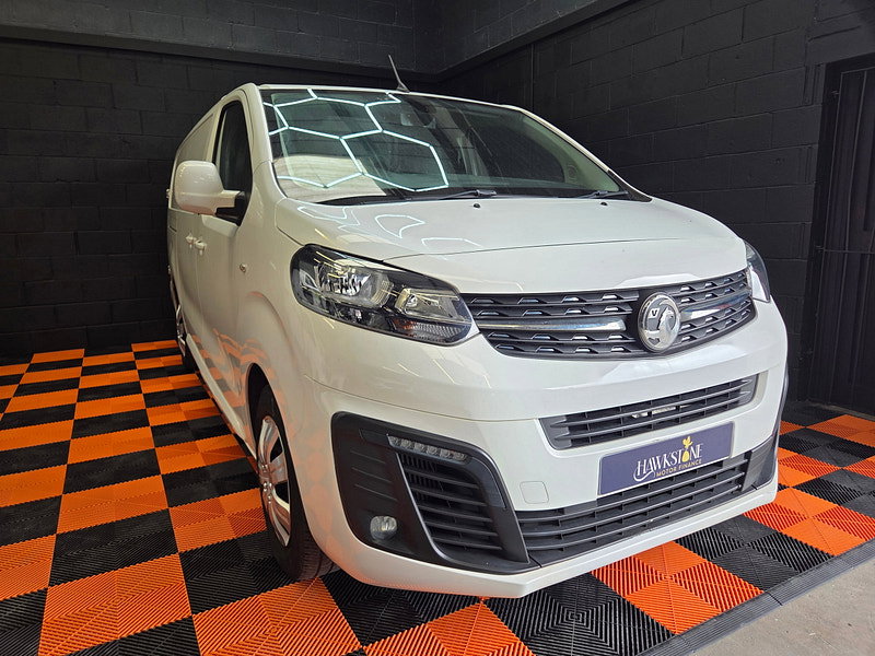 Vauxhall Vivaro 1.5 Turbo D 2900 Sportive Panel Van 5dr Diesel Manual L2 H1 Euro 6 (s/s) (100 ps)