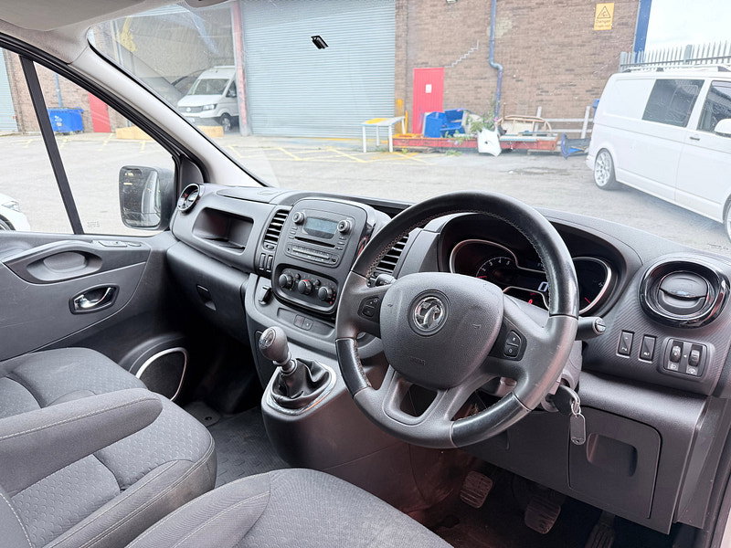 Vauxhall Vivaro 1.6 CDTi 2900 Sportive Panel Van 5dr Diesel Manual L2 H1 Euro 6 (120 ps)