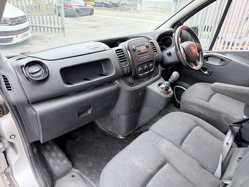 Vauxhall Vivaro 1.6 CDTi 2900 Sportive Panel Van 5dr Diesel Manual L2 H1 Euro 6 (120 ps)