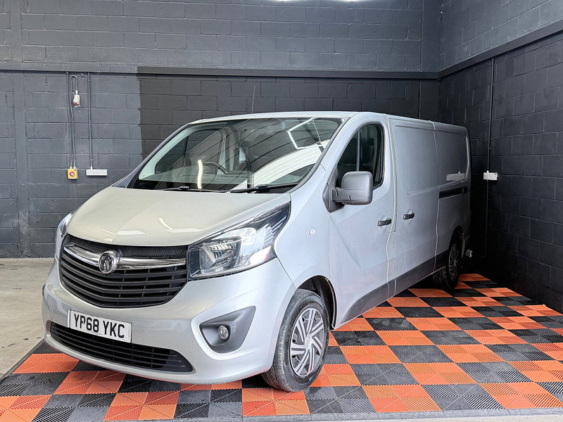 Vauxhall Vivaro 1.6 CDTi 2900 Sportive Panel Van 5dr Diesel Manual L2 H1 Euro 6 (120 ps)