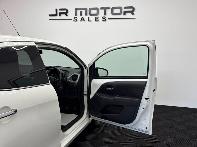 Citroen C1 1.2 PureTech Flair Euro 6 5dr