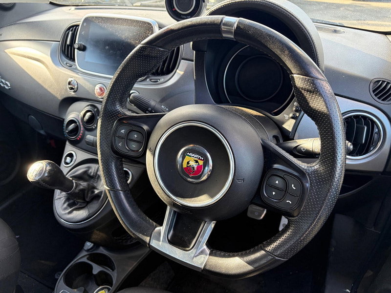 Abarth 595 1.4 T-Jet Trofeo Euro 6 3dr