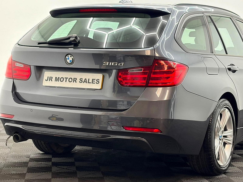BMW 3 Series 2.0 316d Sport Touring Euro 5 (s/s) 5dr