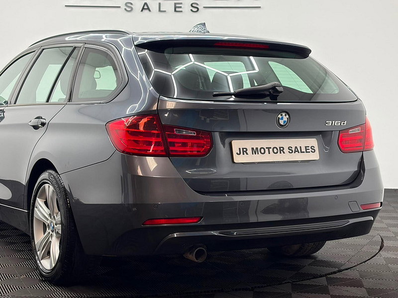 BMW 3 Series 2.0 316d Sport Touring Euro 5 (s/s) 5dr