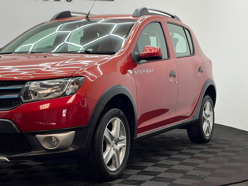 Dacia Sandero Stepway 0.9 TCe Laureate Euro 5 5dr
