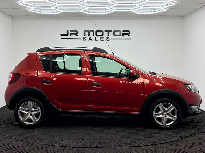 Dacia Sandero Stepway 0.9 TCe Laureate Euro 5 5dr