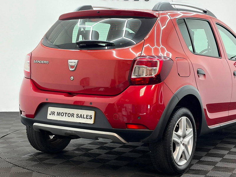 Dacia Sandero Stepway 0.9 TCe Laureate Euro 5 5dr
