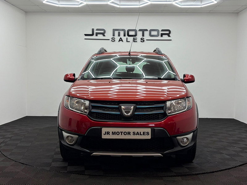 Dacia Sandero Stepway 0.9 TCe Laureate Euro 5 5dr