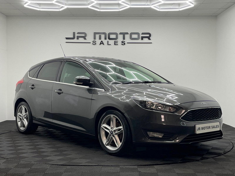 Ford Focus 1.6 TDCi Zetec Euro 5 (s/s) 5dr