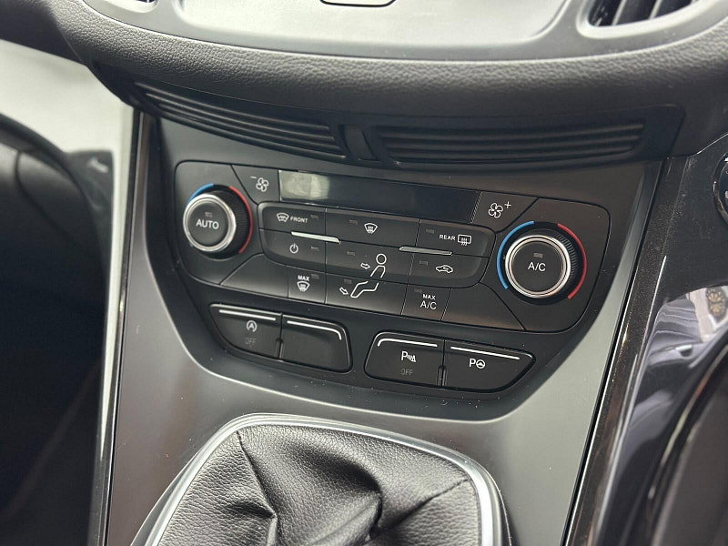 Ford Kuga 1.5T EcoBoost ST-Line Euro 6 (s/s) 5dr