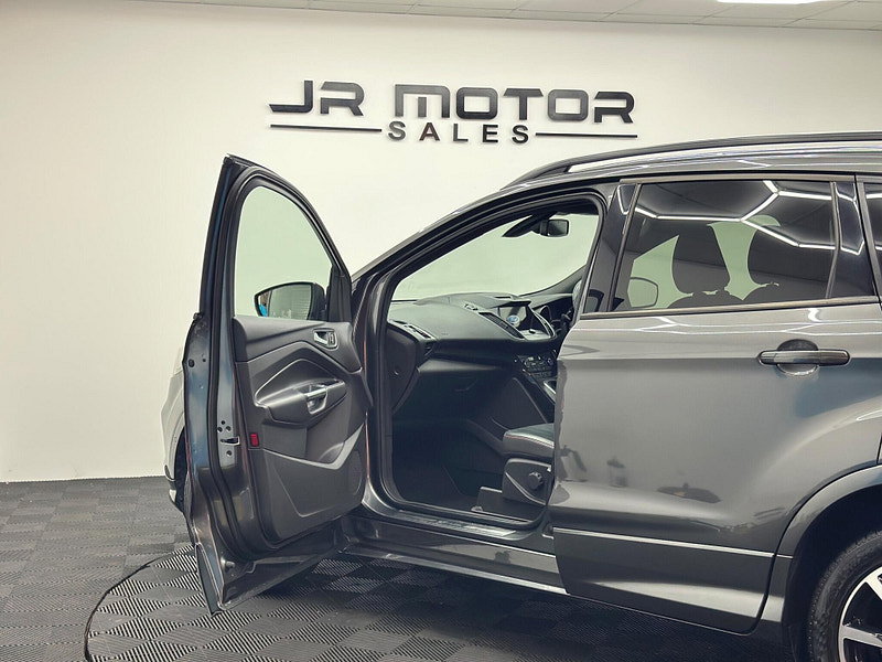 Ford Kuga 1.5T EcoBoost ST-Line Euro 6 (s/s) 5dr