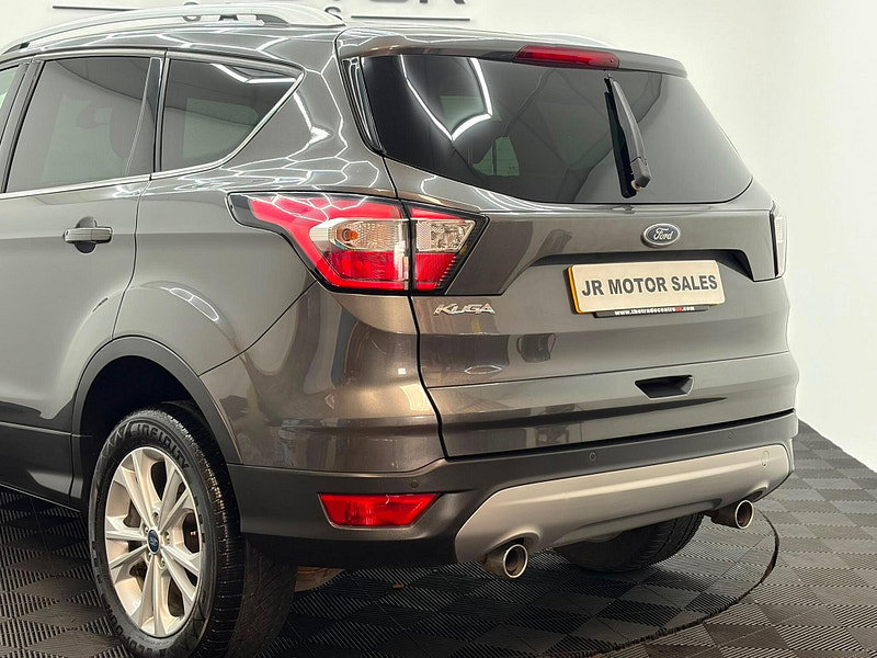 Ford Kuga 2.0 TDCi Titanium Euro 6 (s/s) 5dr