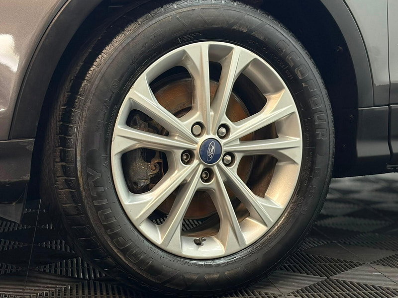 Ford Kuga 2.0 TDCi Titanium Euro 6 (s/s) 5dr