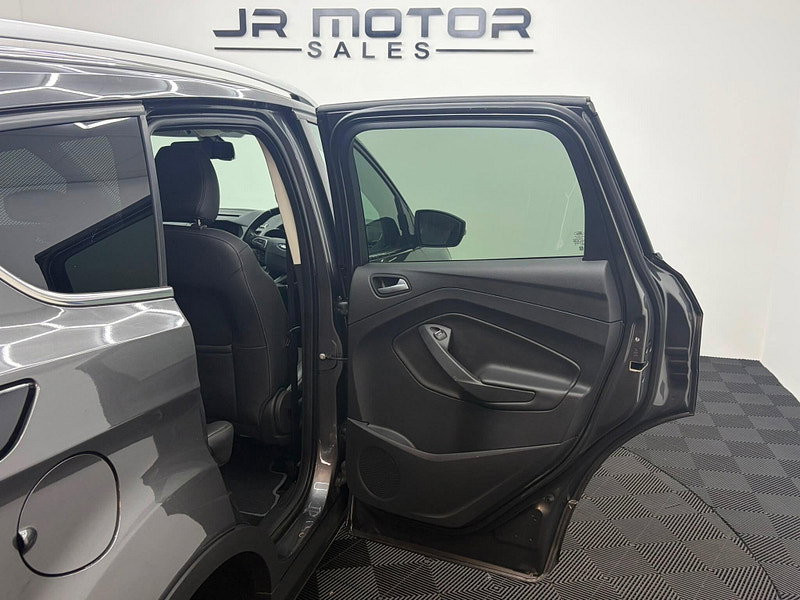 Ford Kuga 2.0 TDCi Titanium Euro 6 (s/s) 5dr