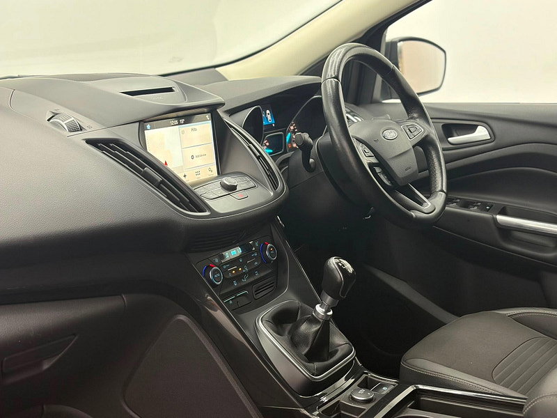 Ford Kuga 2.0 TDCi Titanium Euro 6 (s/s) 5dr