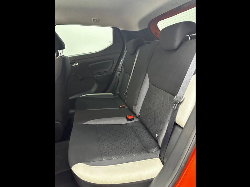 Nissan Micra 0.9 IG-T N-Connecta Euro 6 (s/s) 5dr
