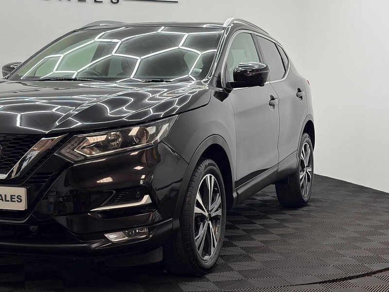 Nissan Qashqai 1.5 dCi N-Connecta Euro 6 (s/s) 5dr
