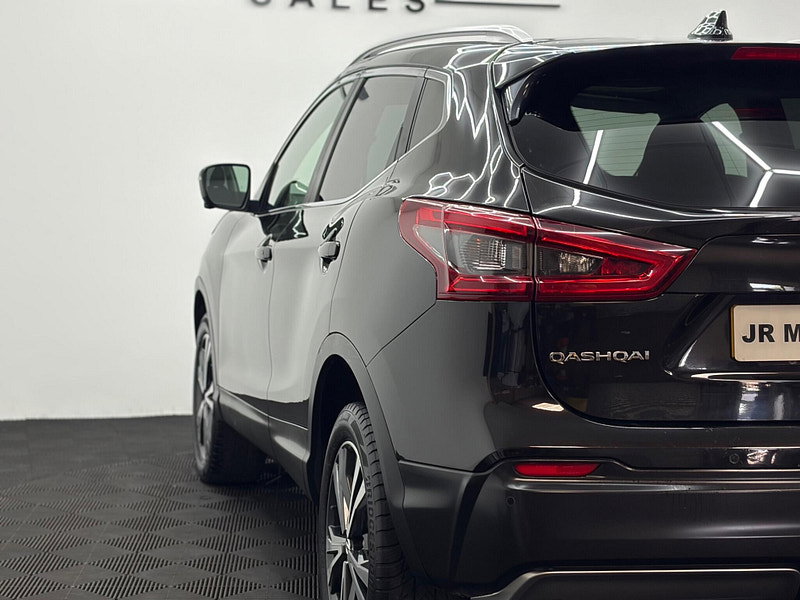 Nissan Qashqai 1.5 dCi N-Connecta Euro 6 (s/s) 5dr