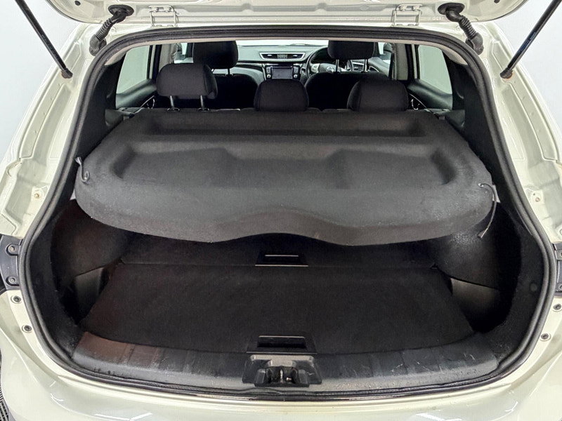 Nissan Qashqai 1.5 dCi n-tec 2WD Euro 6 (s/s) 5dr