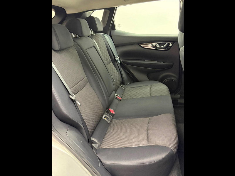 Nissan Qashqai 1.5 dCi Acenta 2WD Euro 6 (s/s) 5dr