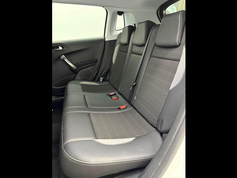 Peugeot 2008 1.2 PureTech Allure Euro 6 5dr