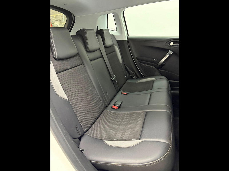 Peugeot 2008 1.2 PureTech Allure Euro 6 5dr