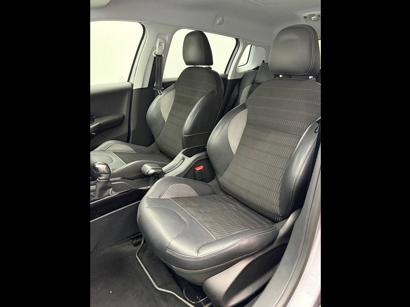 Peugeot 2008 1.2 PureTech Allure Euro 6 5dr
