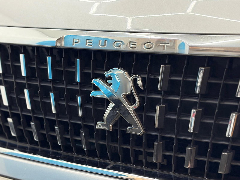 Peugeot 2008 1.2 PureTech Allure Euro 6 5dr